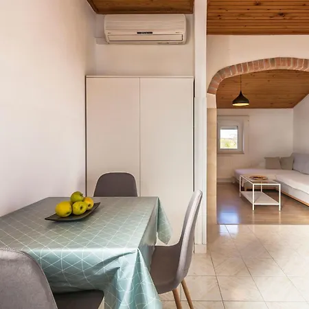 By Interhome Appartamento